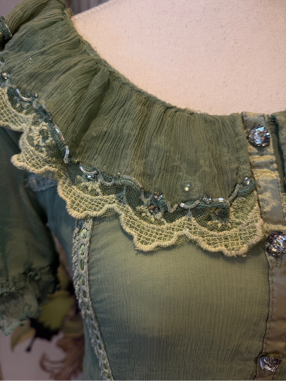 Women's Green Ruffle Button-Front Top - Picture 2 of 5